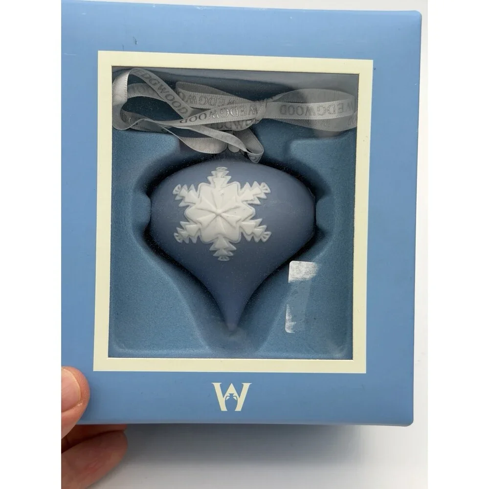 Wedgwood Jasperware Blue/White Teardrop Snowflake Christmas Ornament Boxed